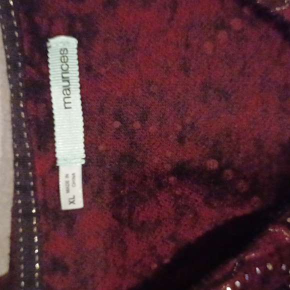 Women's XL Maurices - Picture 3 of 8